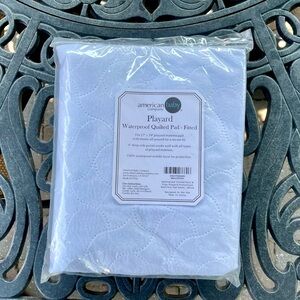 BRAND NEW-Fitted waterproof pack N play protective mattress pad cover